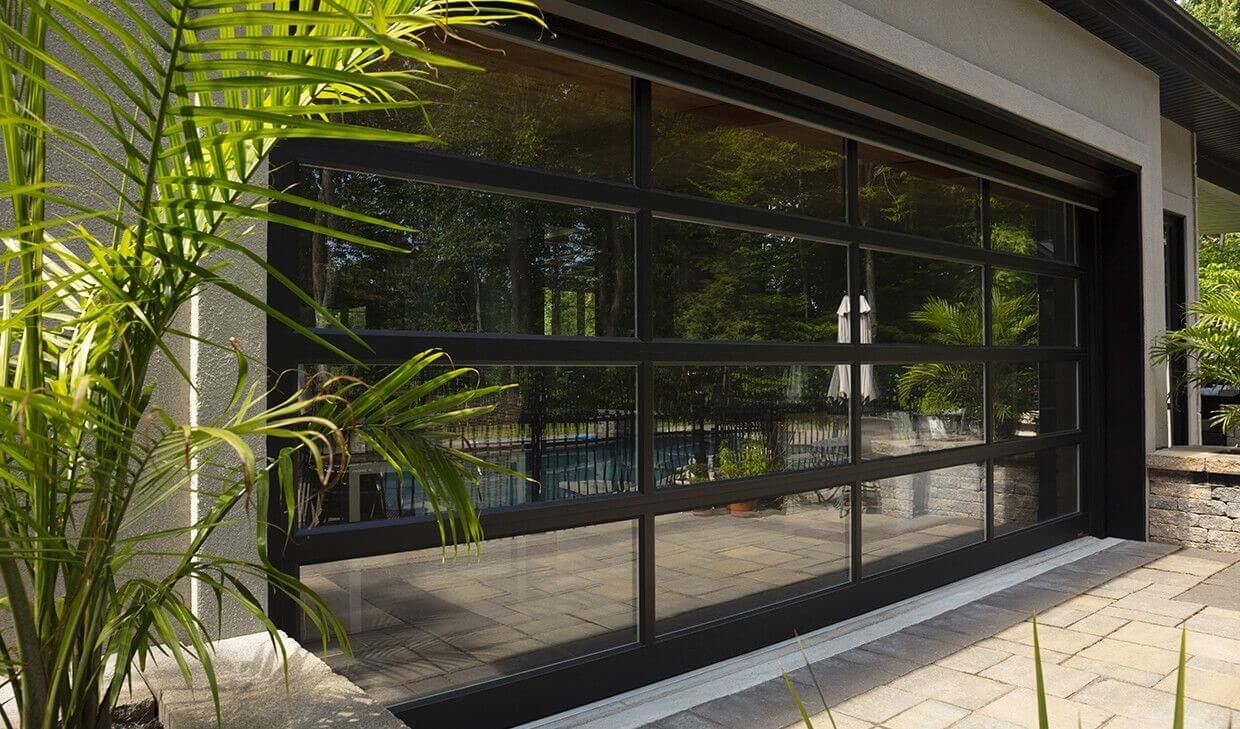 Explore the Best Garage Flooring Solutions Here!